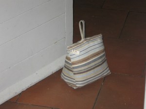 un cale porte élégant